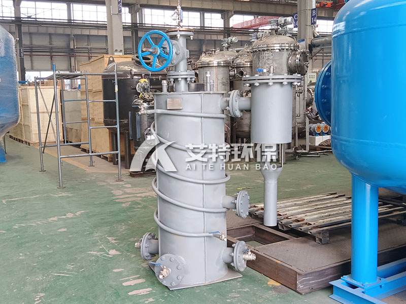 Q235防腐煤气排水器DN100